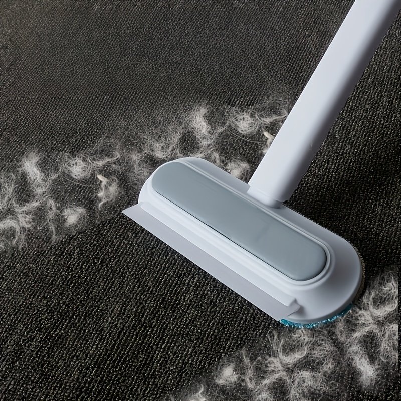 Long-Handle Pet Hair Remover: Durable Roller for Cat & Dog Fur on Sofas & Beds